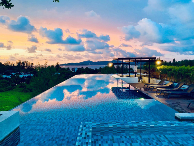 Sport & Beauty 2, Convenient Surin beach condo with pool & gym! 707, Pulau Phuket