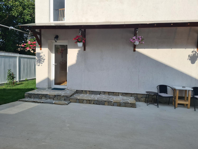 Others 3, Luca's studio 3 ,Close to Therme Bucharest, Airport Otopeni, Balotesti