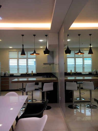 Food & Drinks 5, Shamrock Boutique Villa, Penang Island