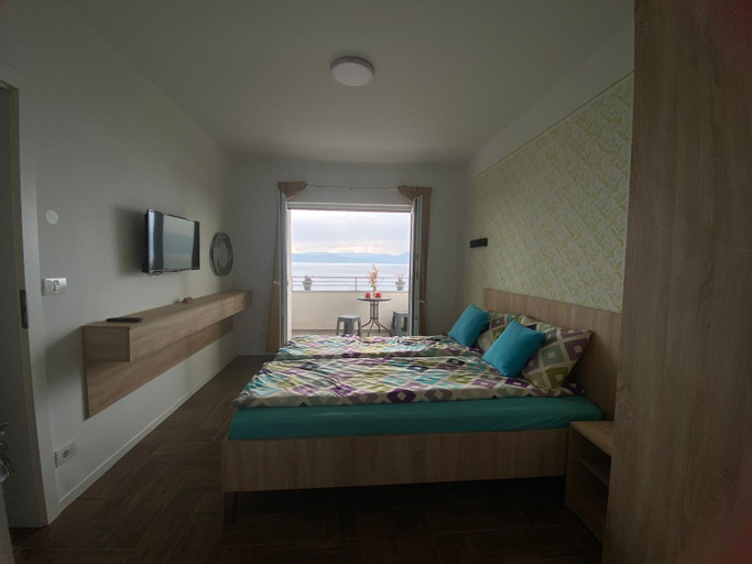 Bedroom 10