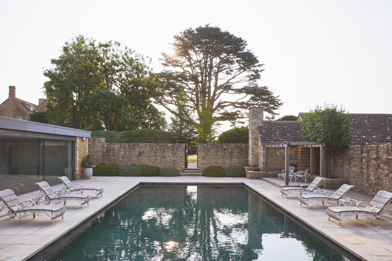 Sport & Beauty 5, Thyme, Gloucestershire