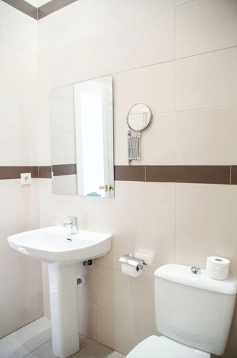 Bathroom 3, Hotel Balneario de Marmolejo, Jaén