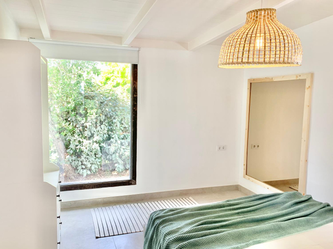 Bedroom 2, Villa Nature con Piscina Privada · Wifi ·AC · BBQ, Girona