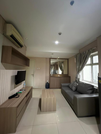 Dining Room 24