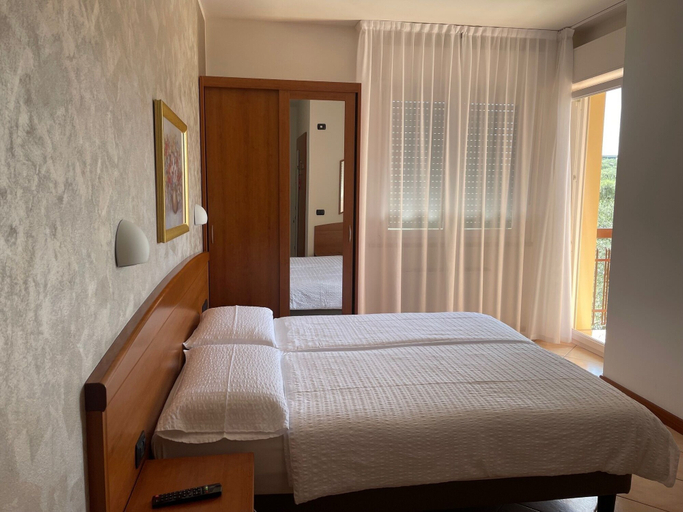 Bedroom 3, Casa Chincarini, Verona