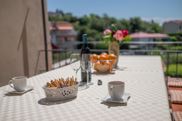 Food & Drinks 5, Apartments Iva, Krk