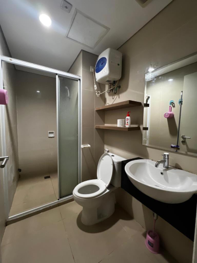 Bathroom 28