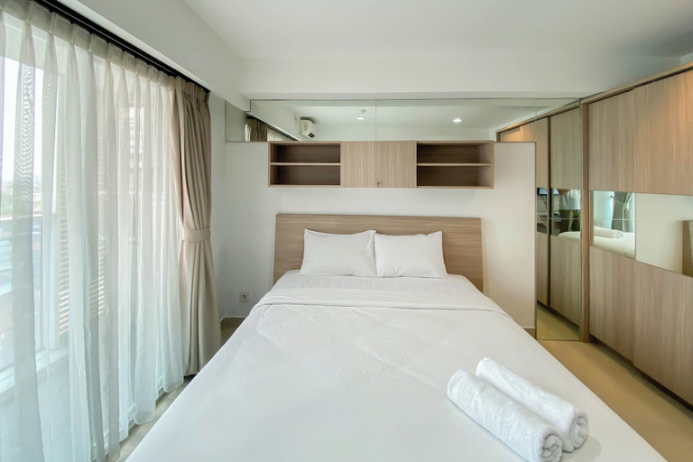 Bedroom 2, Homey And Nice Studio Tamansari The Hive Apartment, East Jakarta