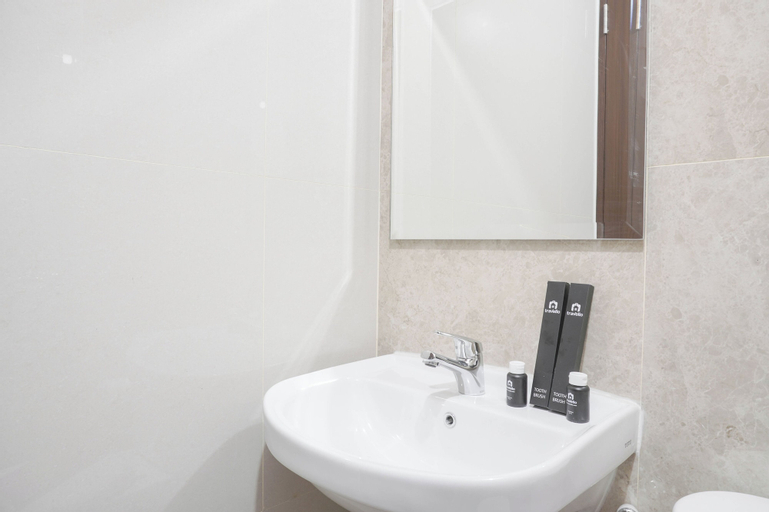 Bathroom 9