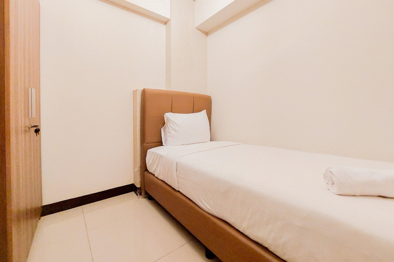 Bedroom 3, Cozy And Simply Look 2Br 19 Avenue Apartment, Tangerang
