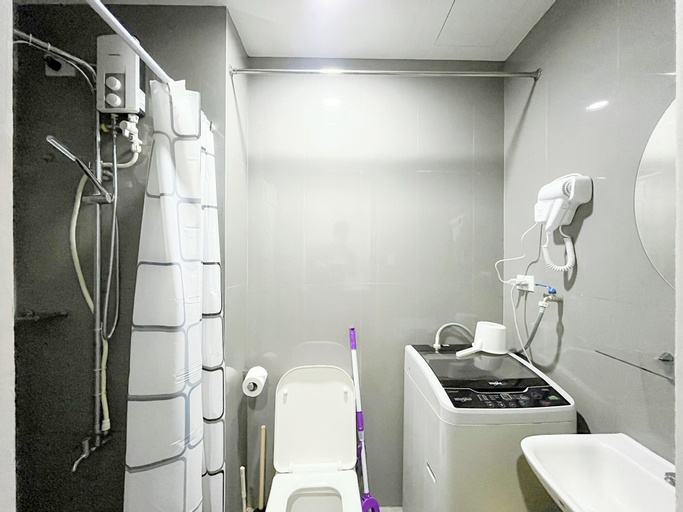 Bathroom 2