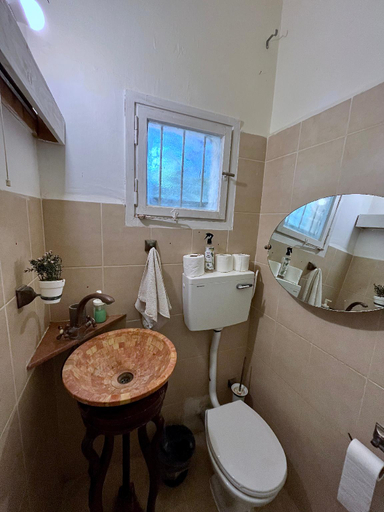 Bathroom 2, Carmel Boutique Apartment