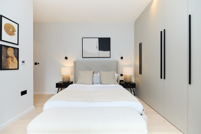 Bedroom 2, The Brondesbury Quarters - Modern 2bdr Flat With Balcony + Parking, London