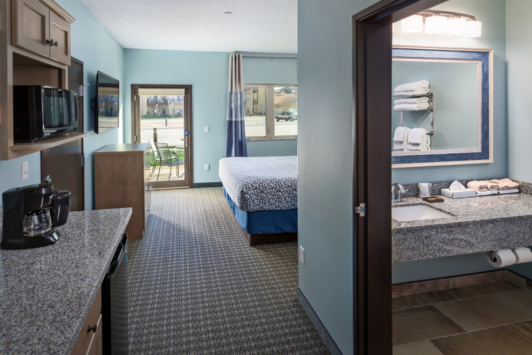 Bedroom 3, Bridges Bay Resort, Dickinson