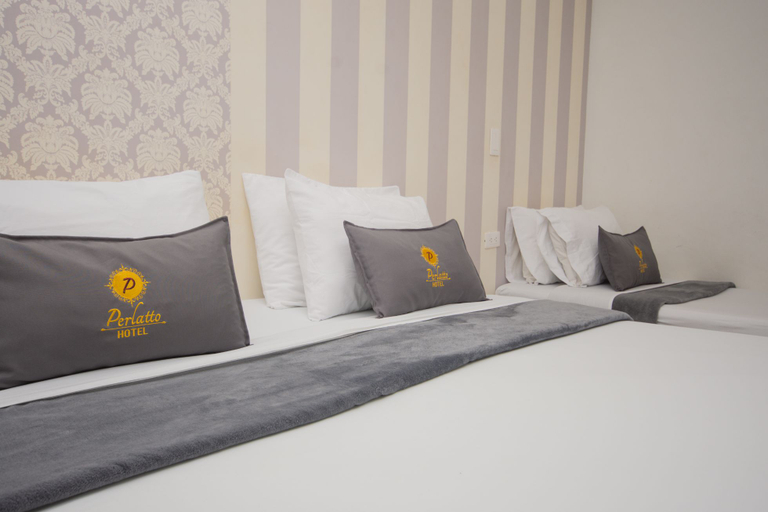 Bedroom 4, Hotel Perlatto, Bello