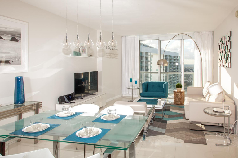 Dining Room 10