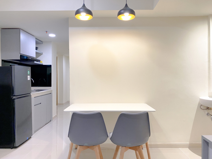 Others 4, Modern Look 2BR Meikarta Apartment By Travelio, Cikarang