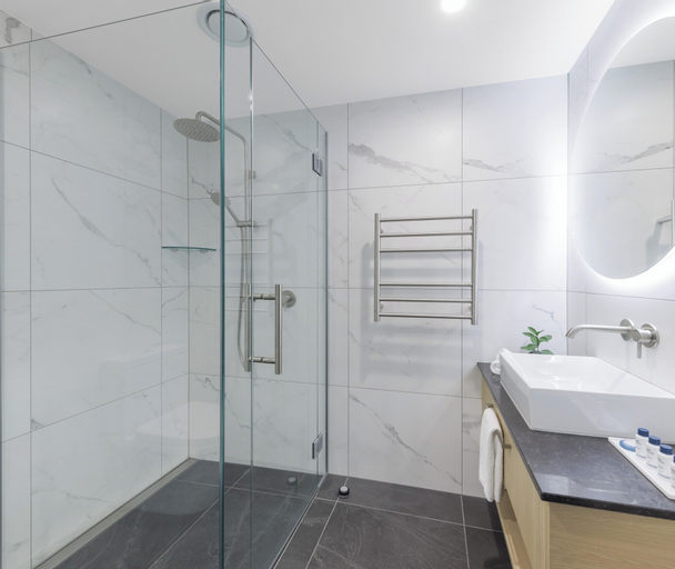 Bathroom 8