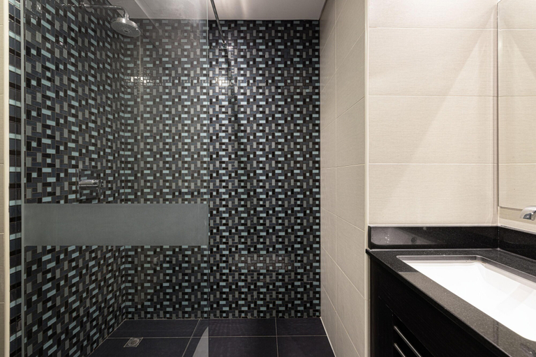 Bathroom 4, Stunning 1-bed in the Iconic Cayan Tower, Dubai