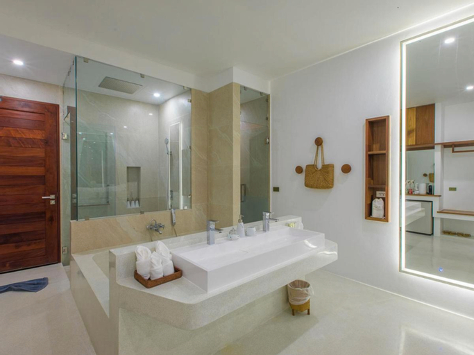 Bedroom 4, White Whale Beachfront Pool Villa, Ko Samui