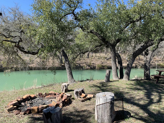 Others 3, Bandera Stronghold - Red Cloud Cabin, Bandera