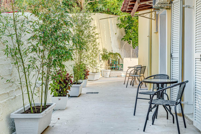 2, Old Well Apartments, Ionian Islands