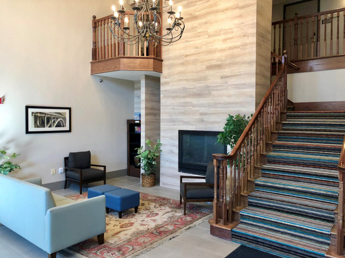 Public Area 2, Country Inn & Suites by Radisson Bismarck Waterpark, Burleigh