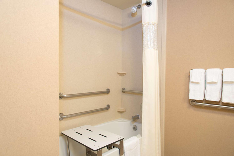Bathroom 6