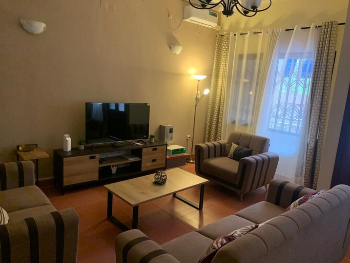 Living area, Momo, Kinshasa