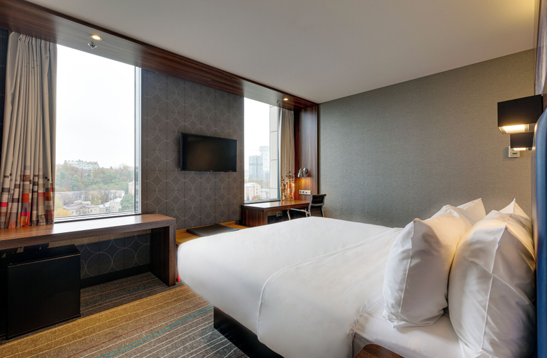 Bedroom 3, Sky Loft Hotel by Rixwell, Pechers'kyi