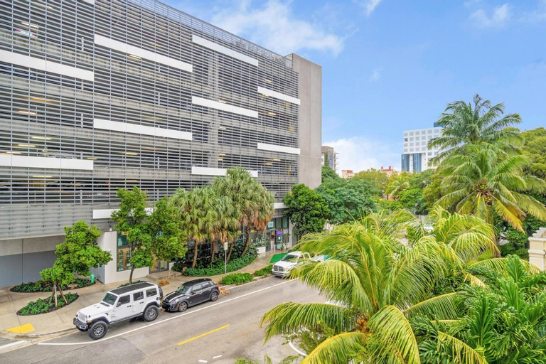 Lovely Unit Mins from Wynwood with Free Parking, Miami-Dade