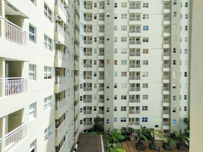 Exterior & Views, Delight 2Br Apartment At Parahyangan Residence, Bandung