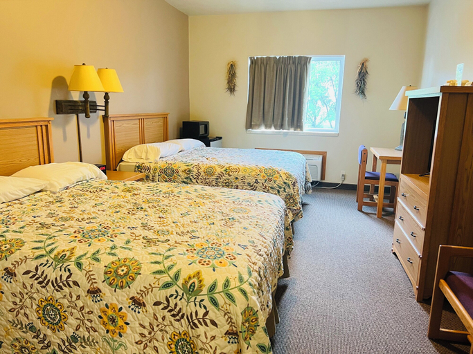 Bedroom 4, Hawarden Harvest Inn, Sioux