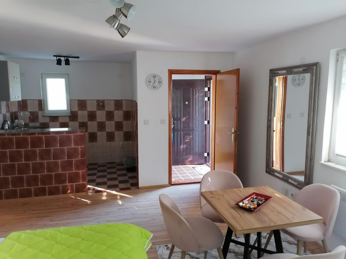 Dining Room 2