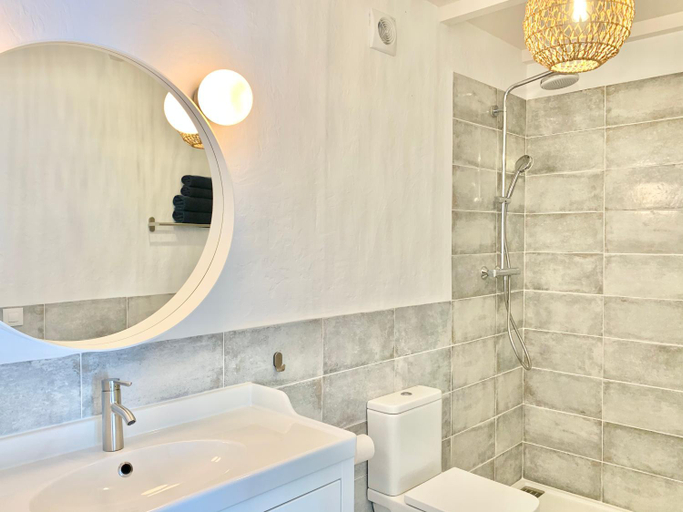 Bathroom 3, Villa Nature con Piscina Privada · Wifi ·AC · BBQ, Girona