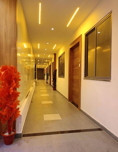Public Area 2, Hotel MD Grand, Vadodara