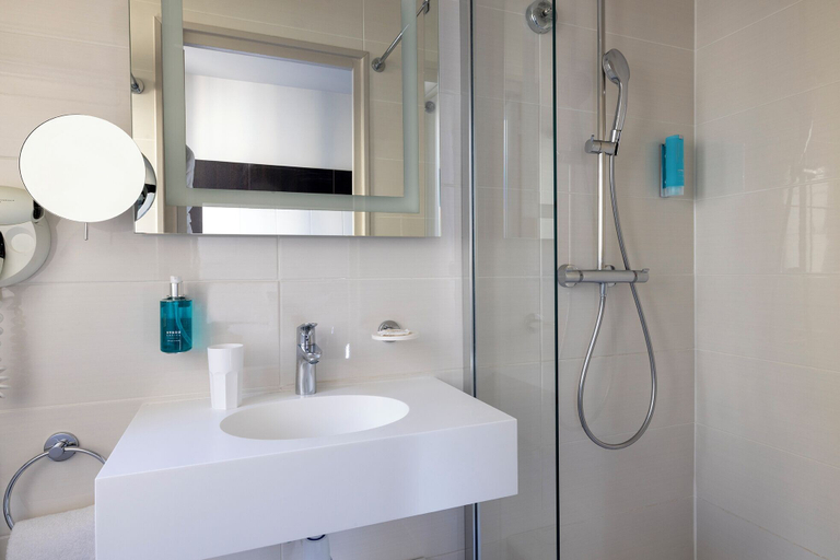 Bathroom 4, Hôtel 66, Alpes-Maritimes