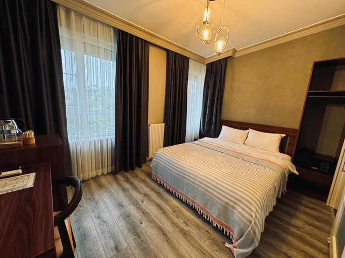 Bedroom 4, Treekos Suite Hotel Istanbul Airport, Arnavutkoy