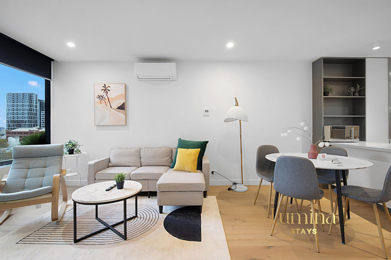 Others 4, Lumina Stays - Aspire, Melbourne