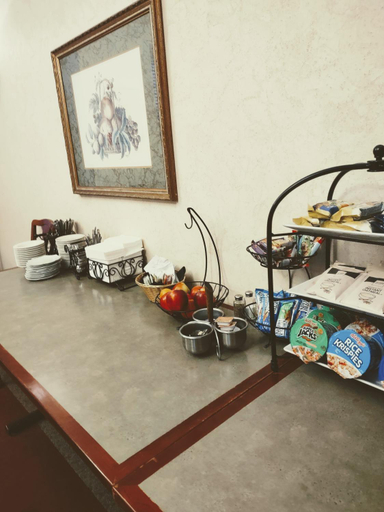 Food & Drinks 5, Nuk's Executive Suites, Brown