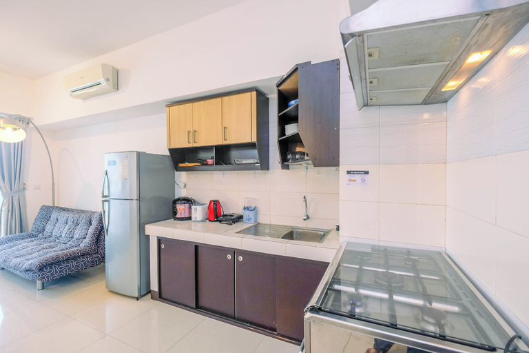 Others 3, Homey And Warm 1Br Apartment At Ambassade Kuningan, Jakarta Selatan