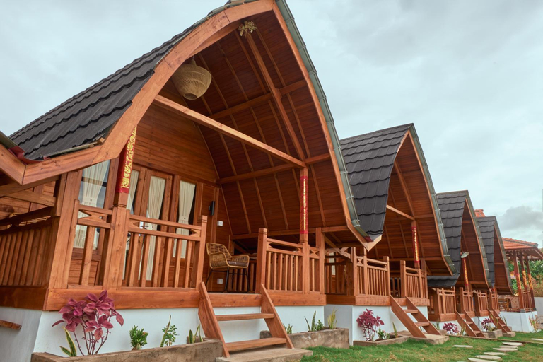 Exterior 5