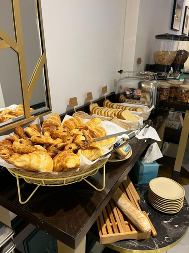 Food & Drinks 4, Hotel Bonne Nouvelle, Paris