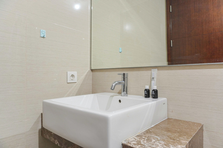 Bathroom 19