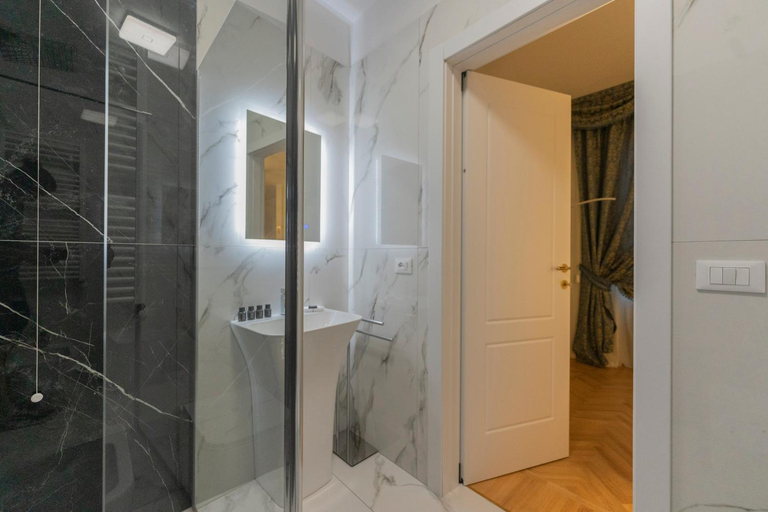 4, Aldrovandi Luxury Suites and Apartment, Bologna