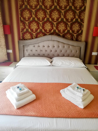 Bedroom 13