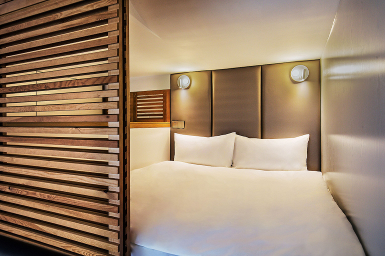 Bedroom 4, LiveFortuna Hotel, Beijing