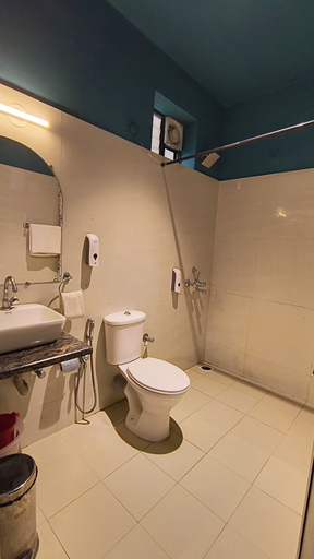 Bathroom, The Unallome Morjim, North Goa