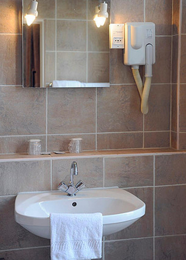 Bathroom 3, Auriane Porte De Versailles, Paris