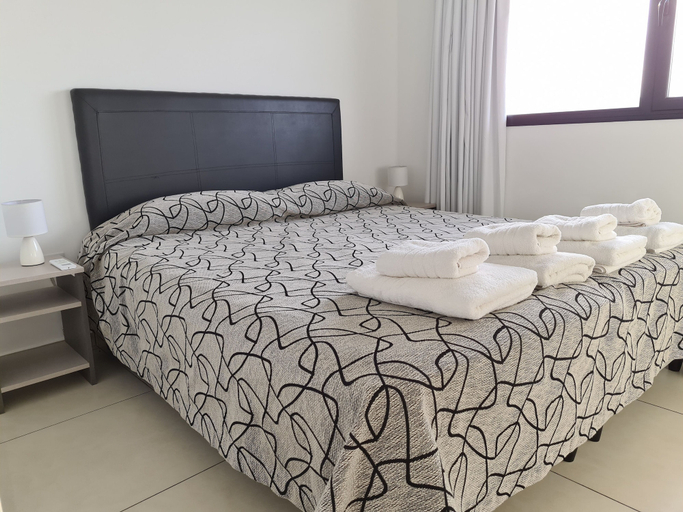 Bedroom 3, SMA Flats, Confluencia